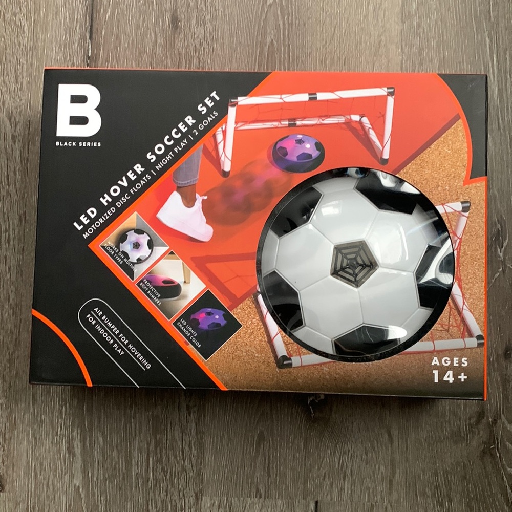 Black Series floor soccer set